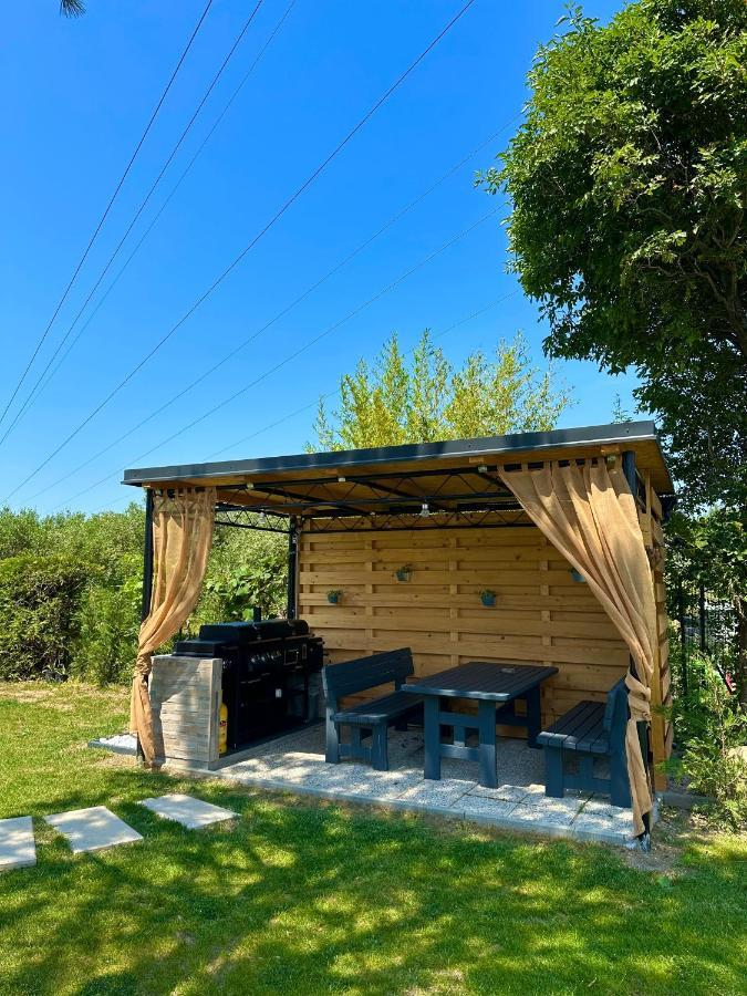 Apartmaji Meli Pu Изола Екстериор снимка